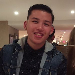 Meet your Posher, Evan